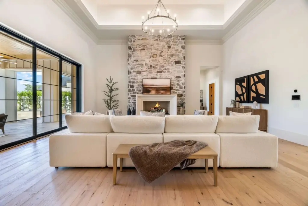 How Do Real Estate Photos Affect a Property Listing? 1 Professional Real Estate Photography in Phoenix
